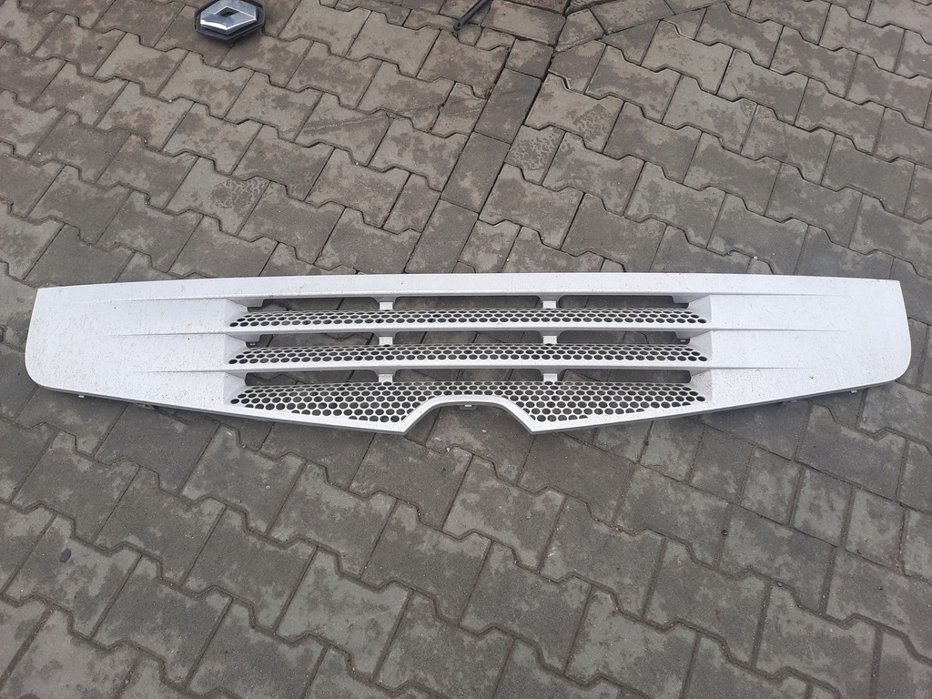 фото №1, Решётка радиатора решётка радиатора капот перед renault premium dxi