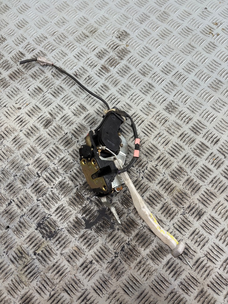 фото №1, Замок дверь правый перед toyota land cruiser typ j90