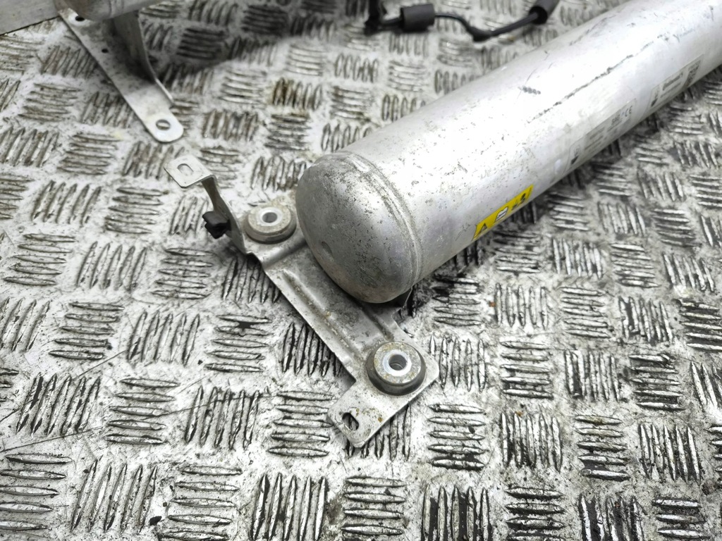 фото №10, Maserati levante 2017 бак повітря заднього підвіска пневматичний