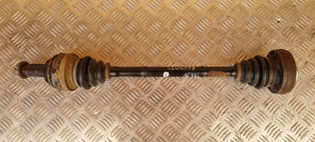 фото №1, Bmw x1 e84 приводной вал левая задняя задняя 4608777