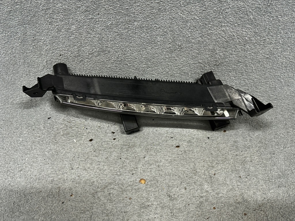 Поворотник rolls royce ghost wraith оригинал правый 63127211432 Недорого