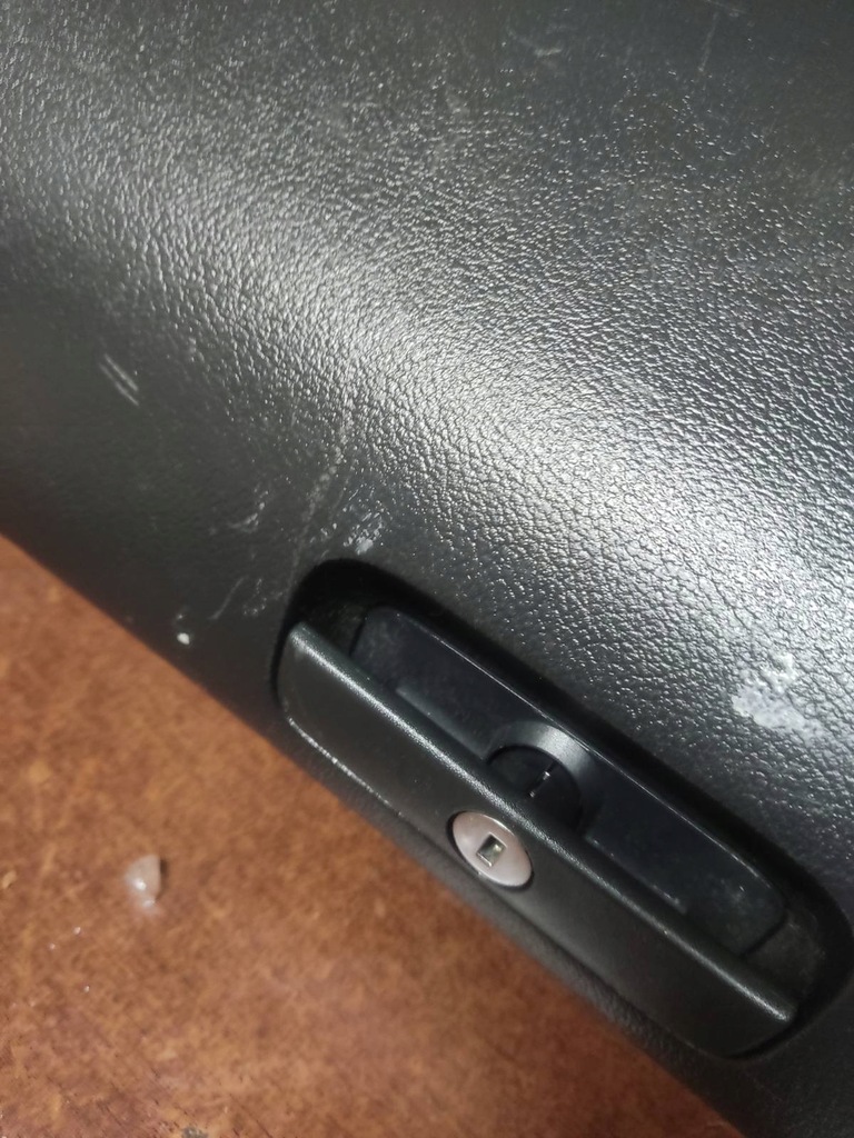 фото №5, Бардачок пасажира skoda octavia i europa