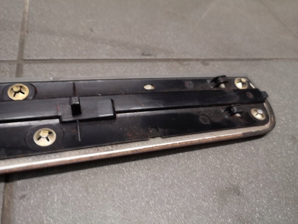 фото №9, Молдинг dekor обшивка правый задняя a8 d3 4e0867420l