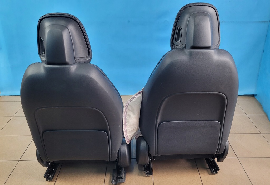 фото №10, Mercedes eqe w295 350+ 23r сиденья заднее сиденье салон комплект