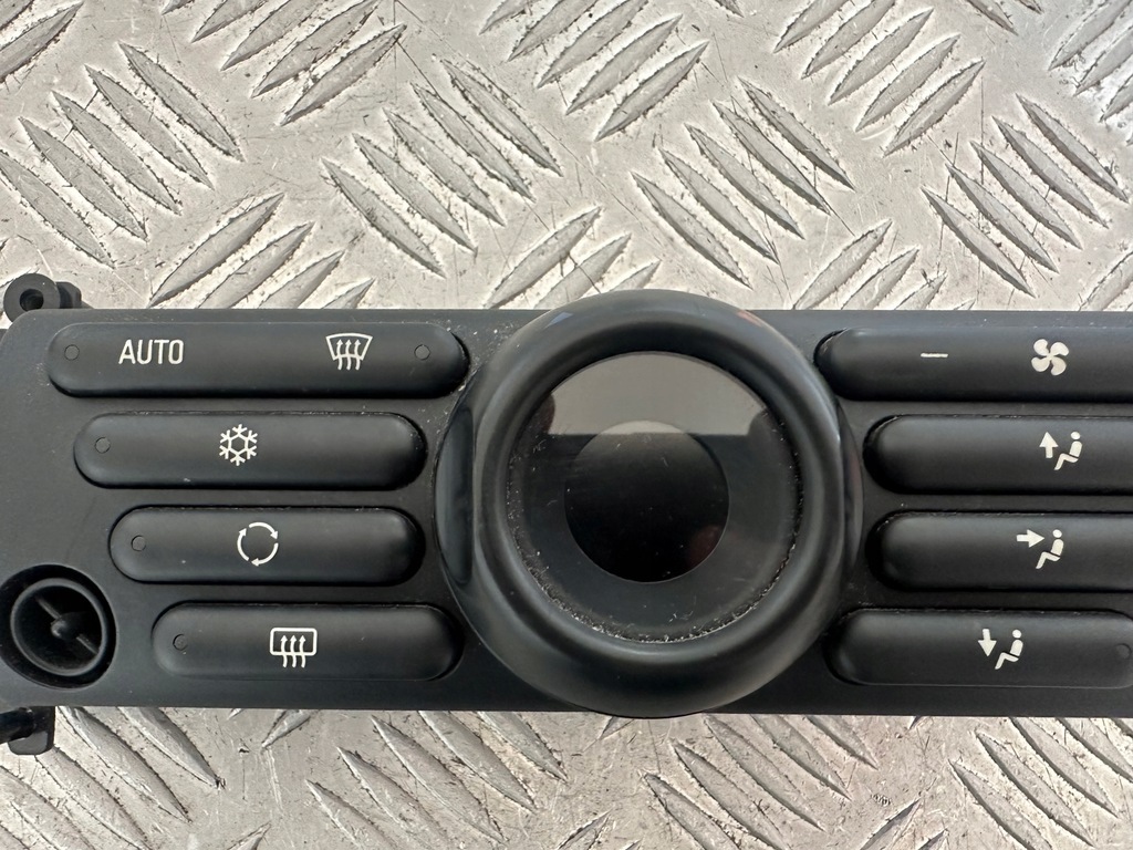 фото №3, Mini cooper r50 панель кондиционера 6962469