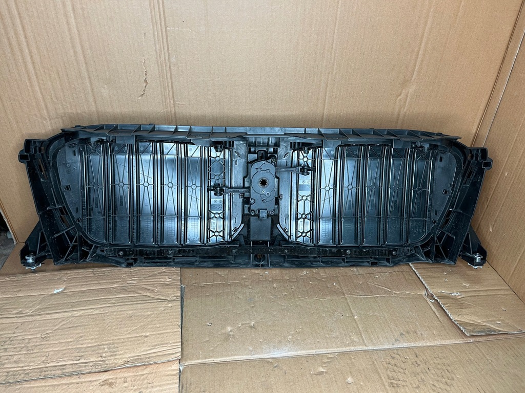 фото №7, Шторка жалюзі повітропровід повітря bmw x3 g01 lci