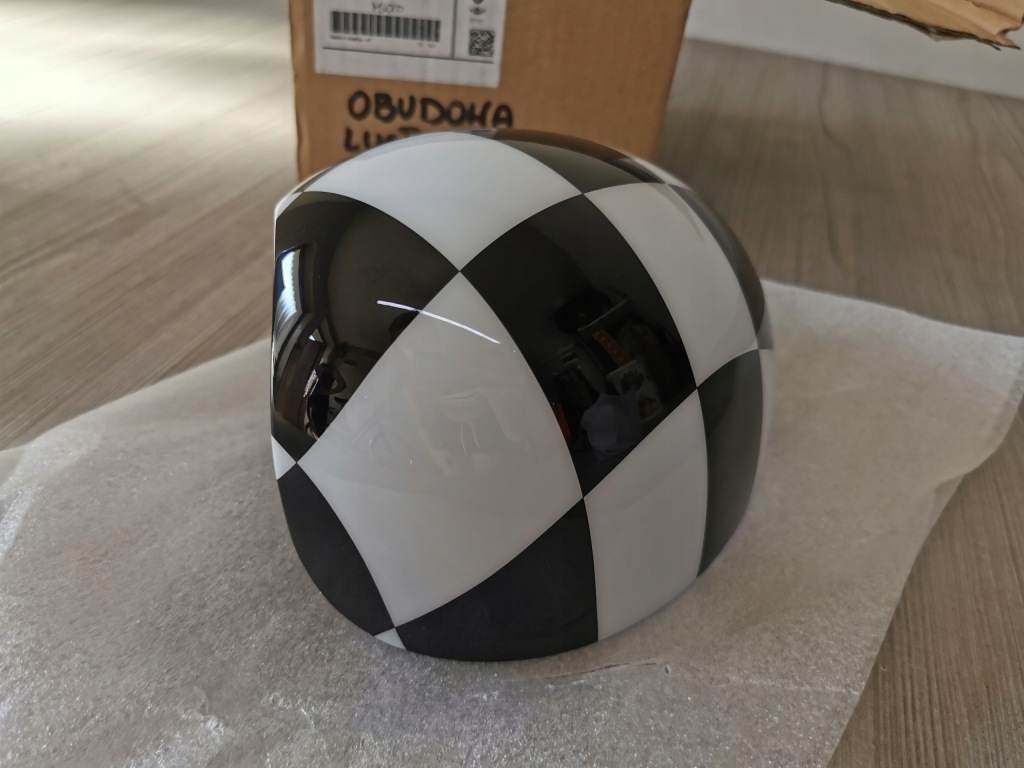 Корпус зеркало правого mini r55 r56 новый оригинальный номер Оригинал