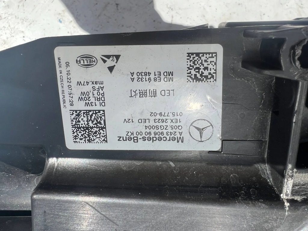 Лампа права mercedes eqb eqa w243 a243 led перед Недорого