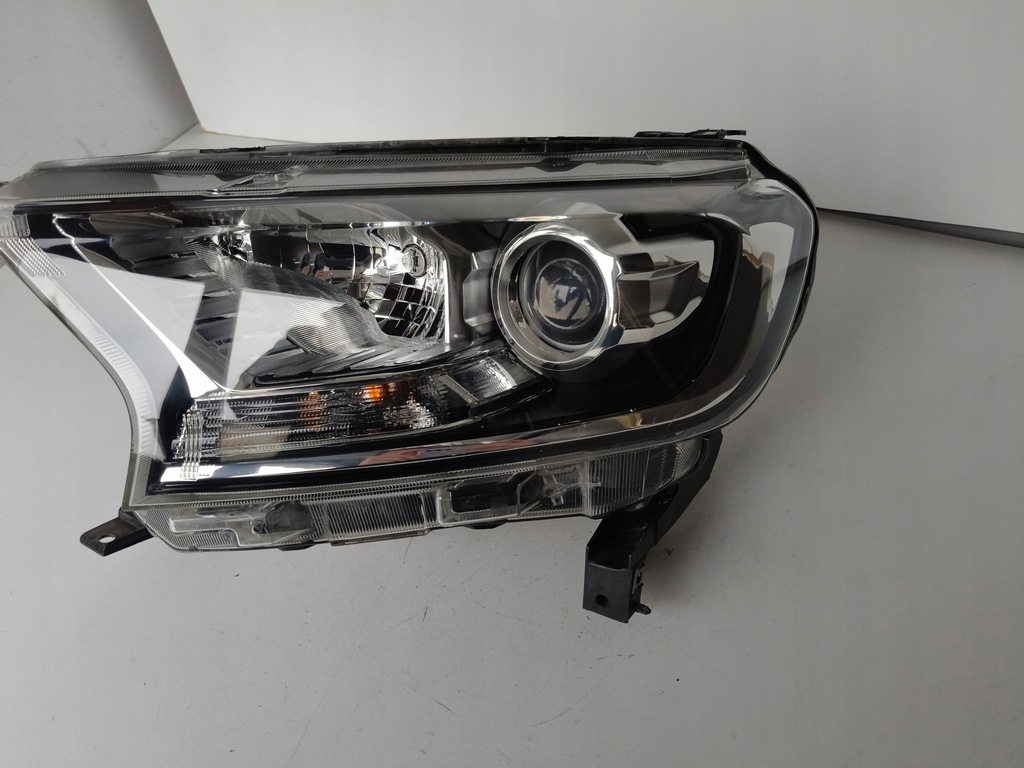 фото №2, Лампа левая фара ford ranger 15- lift