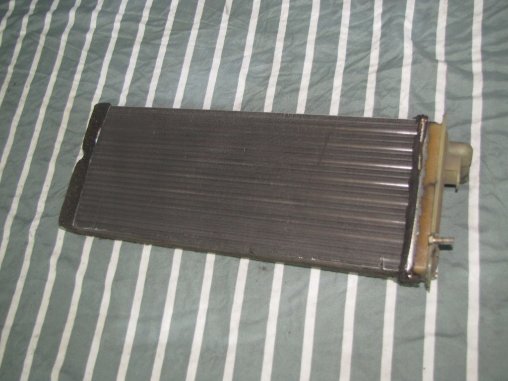 фото №1, Радиатор отопителя mercedes mb 100 mb100