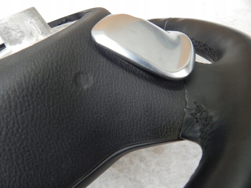 фото №12, Bmw x3 x4 f25 f26 - воздуховод лепестки переключения m-pakiet or