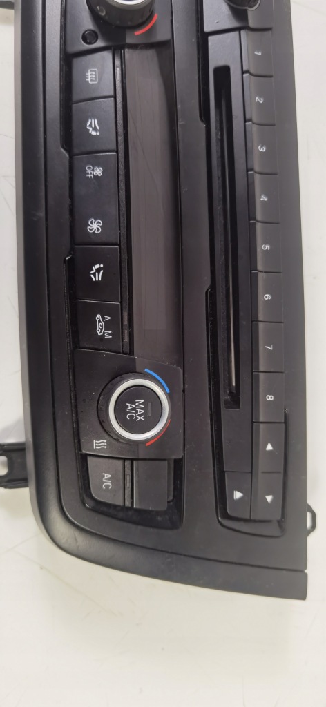 фото №3, Bmw f30 f31 панель кондиционера радио