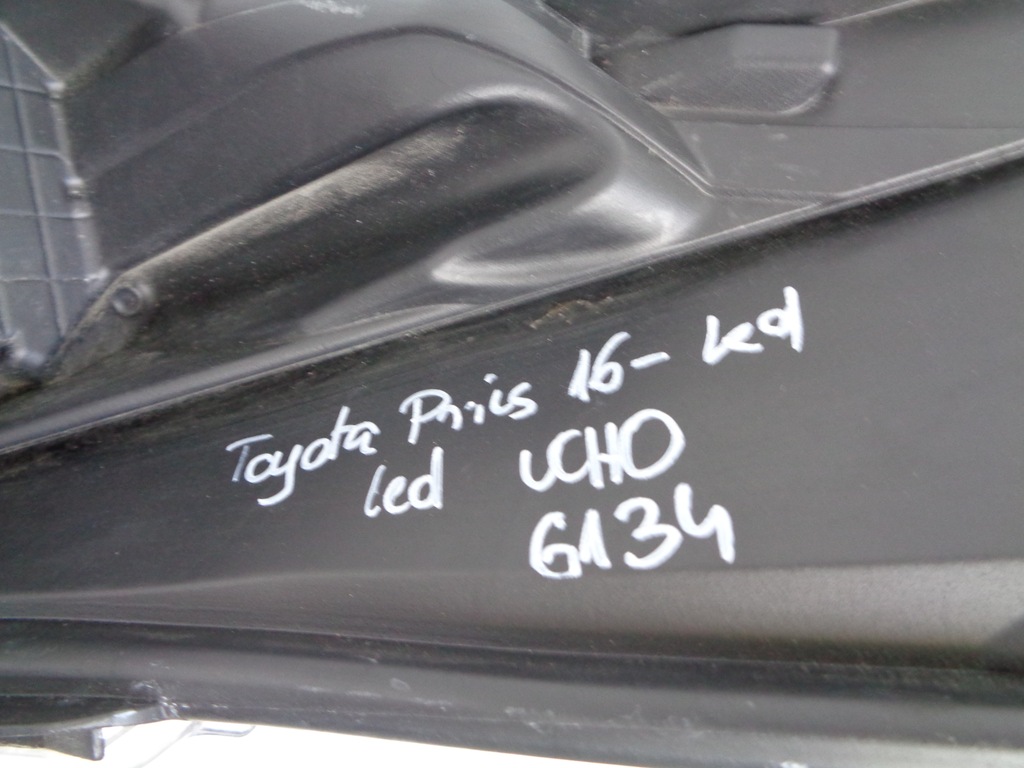фото №8, Лампа ліва фара toyota prius 16- full led