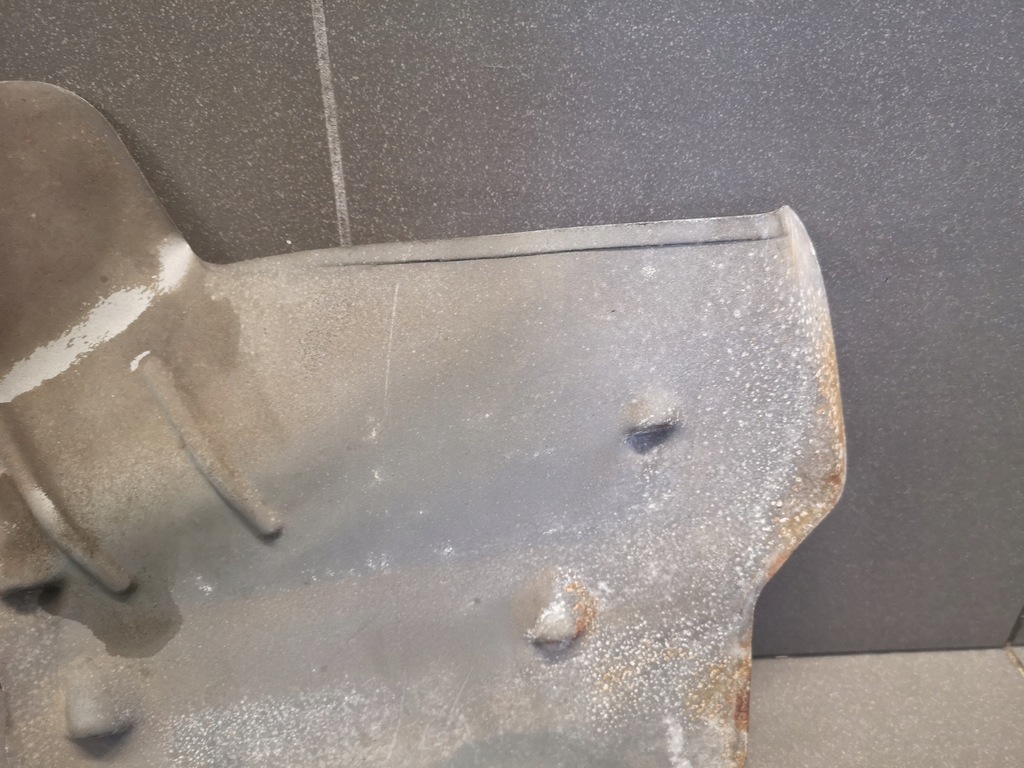 фото №7, Захист теплова vw passat b5 1.6 058133833b