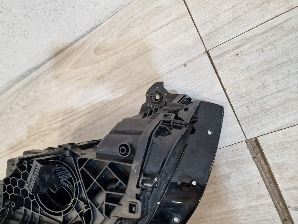 Audi q3 2 83a фара ліва full led 83a941033 в Україні