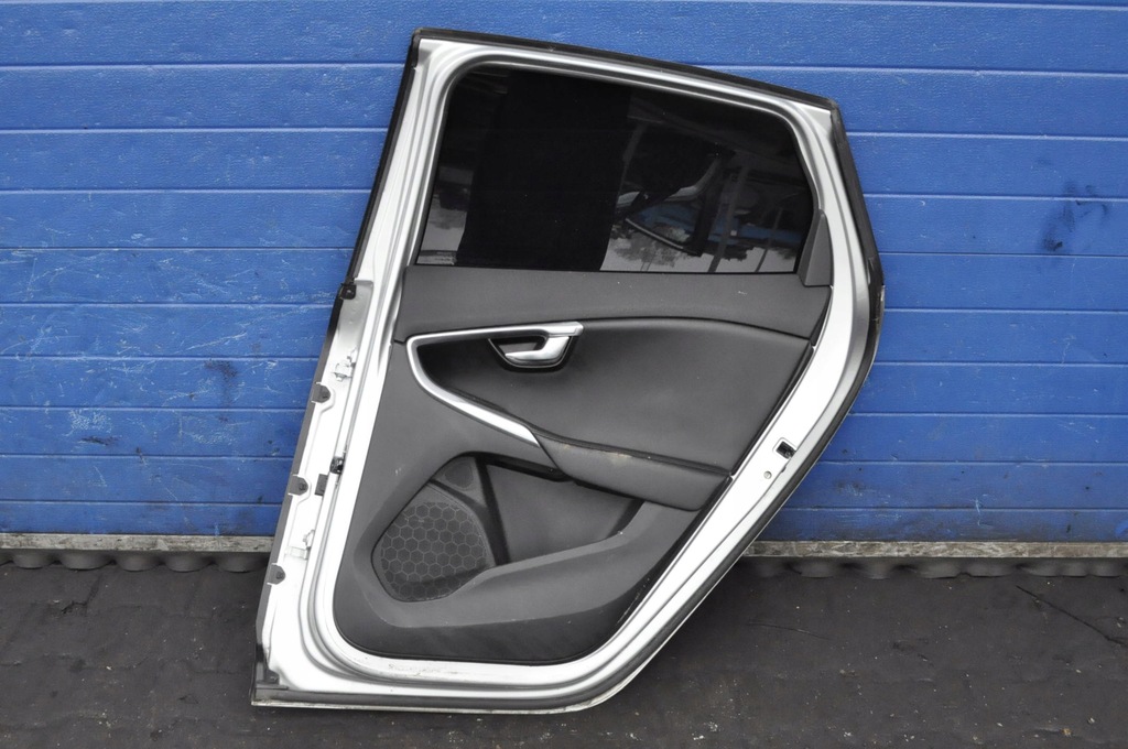 фото №7, Volvo v40 ii двері правий задня задні повний