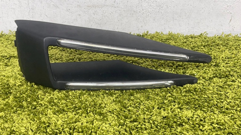 фото №1, Противотуманная фара led drl правый macan 95b turbo 16-