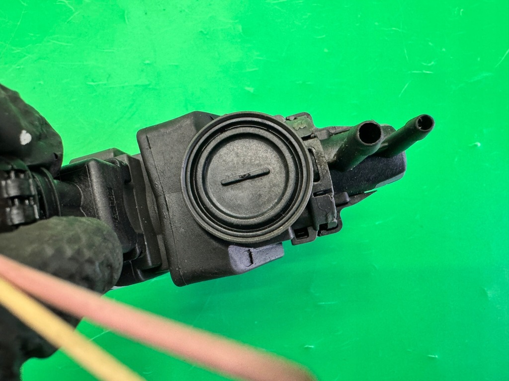 Клапан клапан вакууму 149568021r renault megane 3 iii 1.5 dci 08- Ціна
