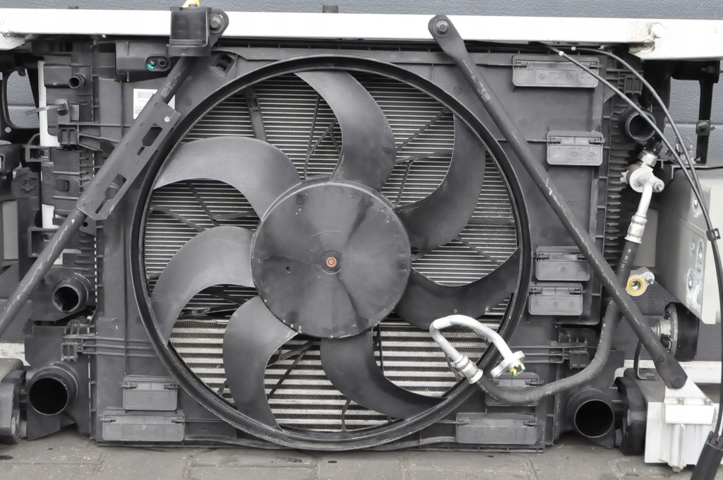 фото №6, Volvo s90 s90 2.0 t4 t5 t6 t8 d3 d4 d5 pas перед передний комплект chłodnnic