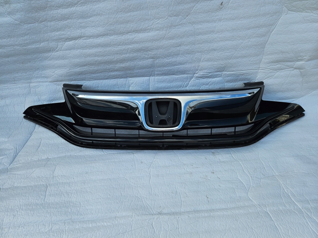 фото №1, Honda jazz 15-17 решітка радіатора решітка радіатора 71121-tar-g00