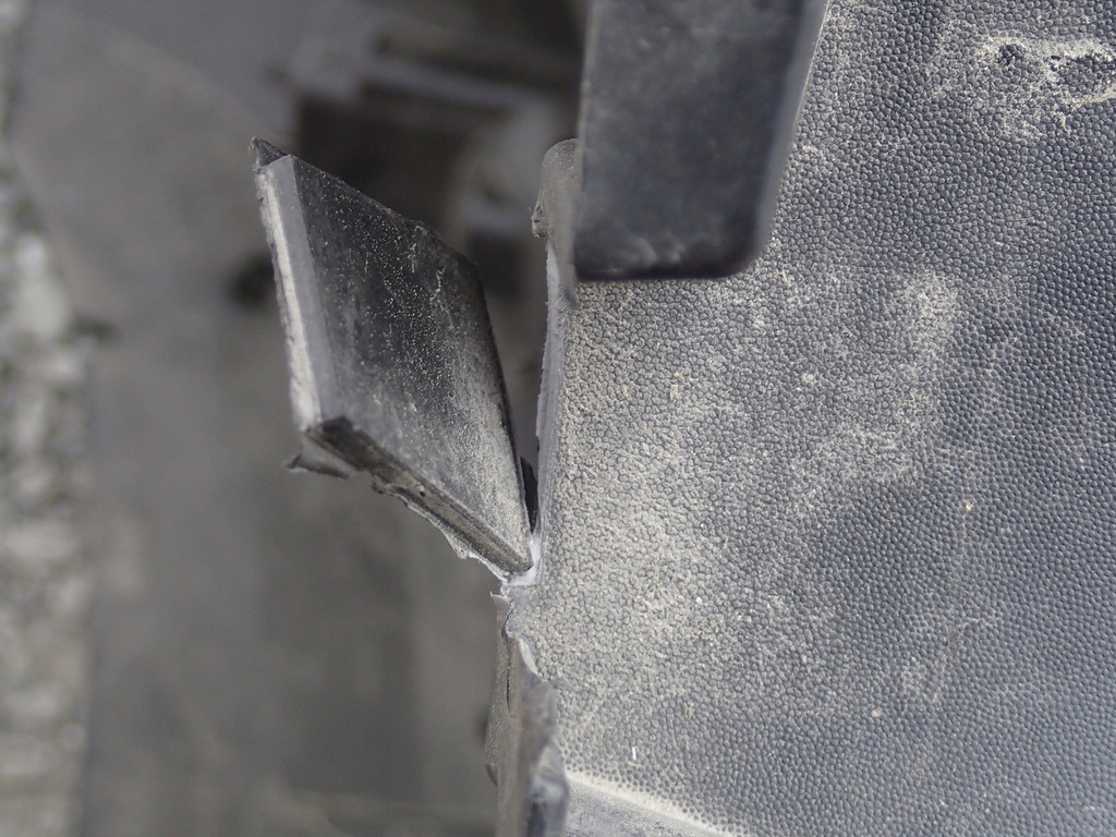 фото №8, Бампер перед передній renault master iii lift 19-