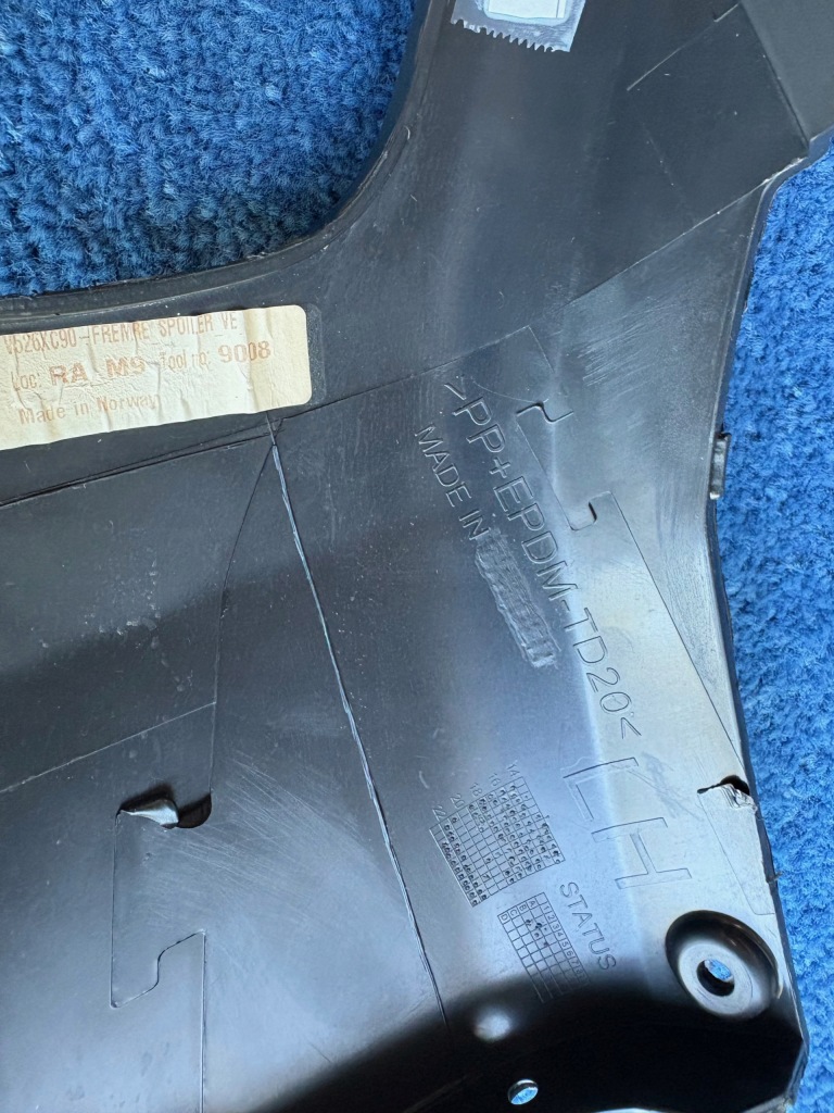 Volvo xc90 2 решётка бампера решётка  левое  перед передняя 31383800 в Украине