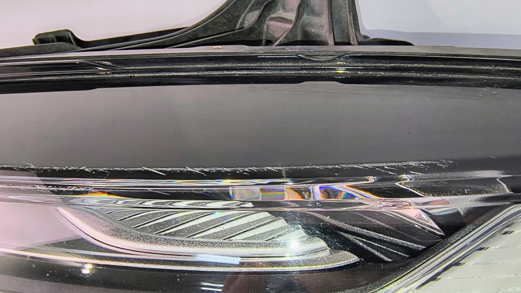 Лампа лівий перед high beam volvo v60 ii s60 iii 18-21 Зі Шроту