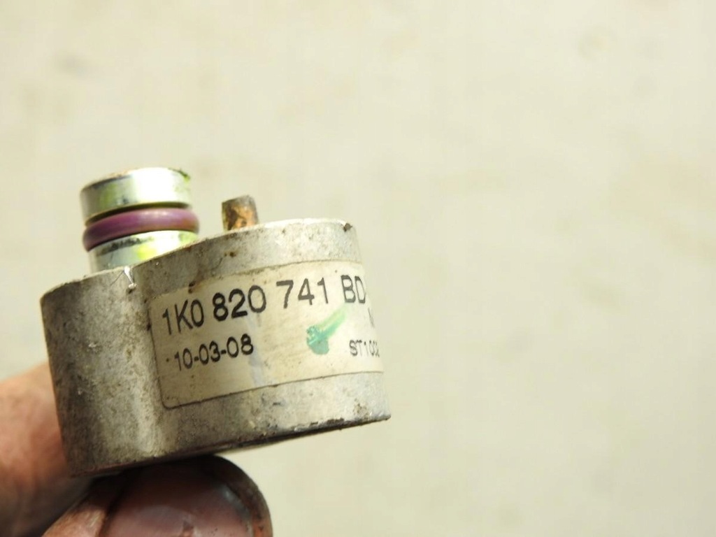 фото №8, Шланг трубка кондиціонера audi a3 8p 1.9 tdi 1k0820741bd