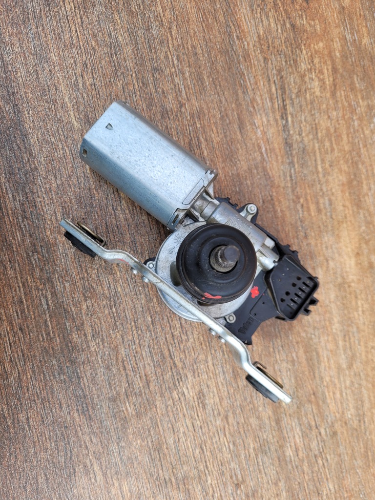 фото №10, Jeep cherokee kj 01-07r моторчик дворники задний