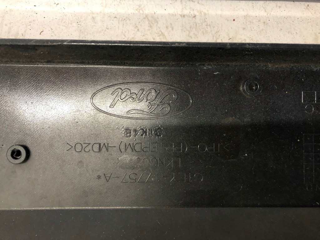 фото №10, Ford focus rs mk3 бампер 15-18