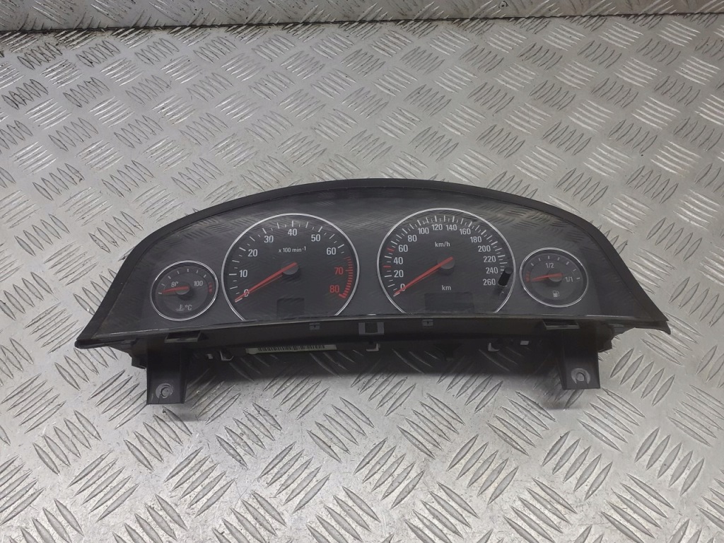 фото №1, Счетчик приборы opel signum 2.0 t 13136725hn