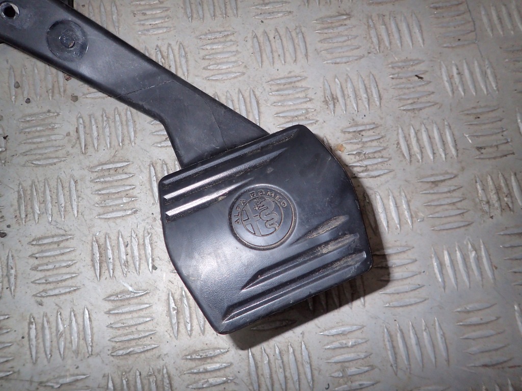 фото №2, Alfa romeo stelvio педаль тормоза накладка кронштейн каркас