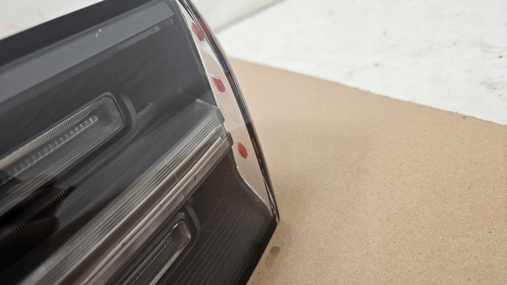 фото №6, Накладка лампа задняя porsche cayenne 9y0945081ah