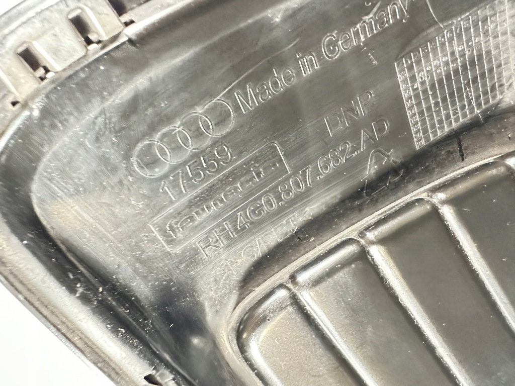 A6 c7 lift решётка бампера правая 4g0807682ad с Разборки