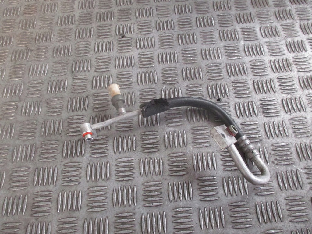 фото №5, Трубка кондиционера voyager iv 01-04 2.5 crd