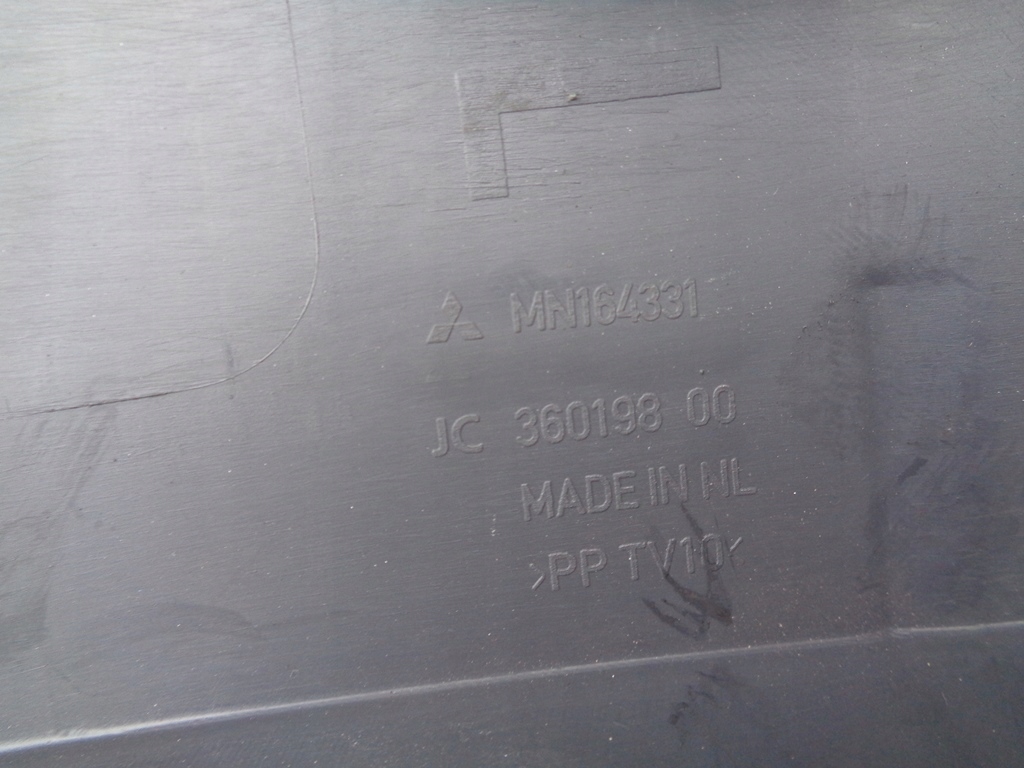 фото №8, Решітка обдув права ліва colt vi cz3 04-09rok