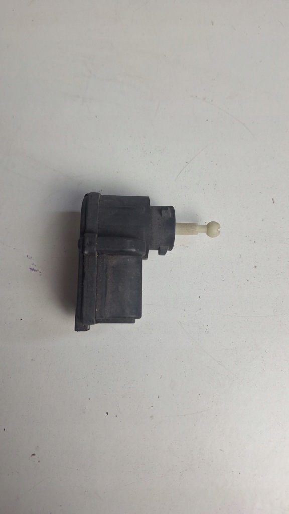 Vw seat моторчик регулировки фары 1j0941295b с Разборки