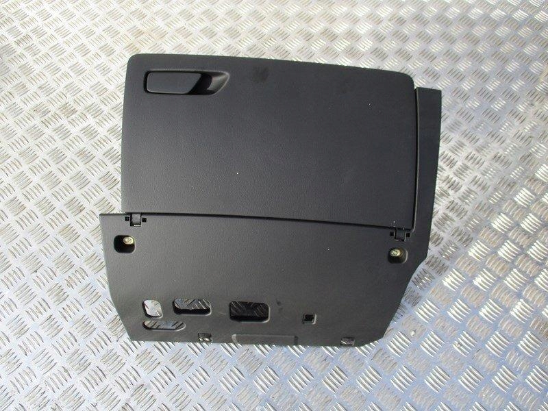 фото №1, Бардачок 8v0 пасажира audi a3 2014