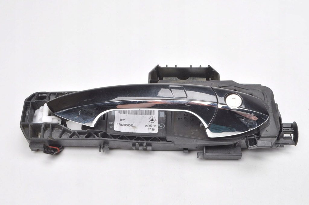 фото №1, Mercedes klasa gla x156 ручка дверь наружная a1567670200 a2047603000