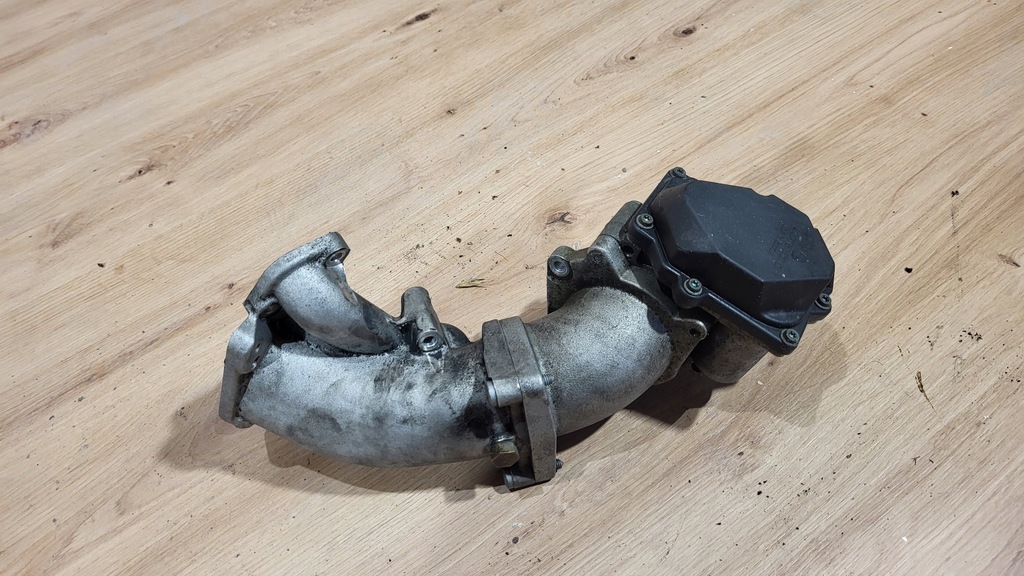 фото №1, Дроссельная заслонка audi a4 b7 3,0tdi v6 059145950b