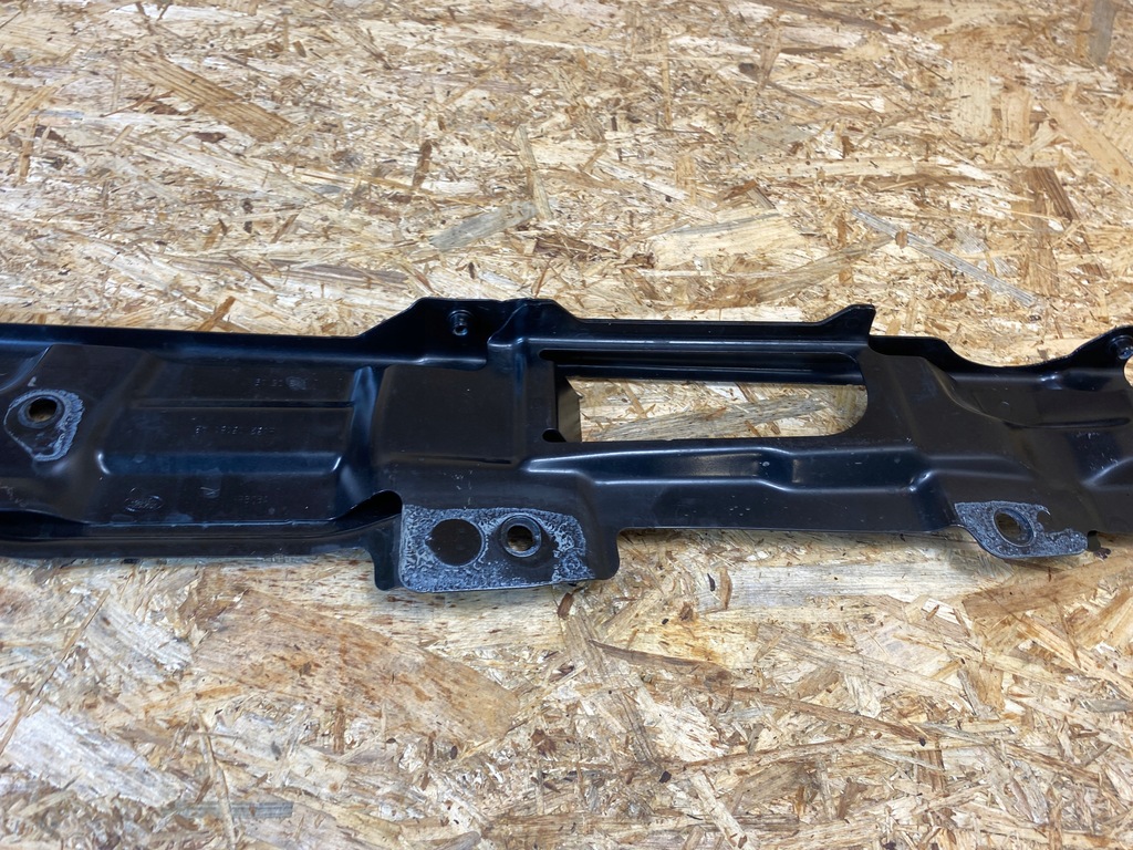 фото №15, Кронштейн кронштейн крыла левый land rover discovery v l462 hy32-16151-ab