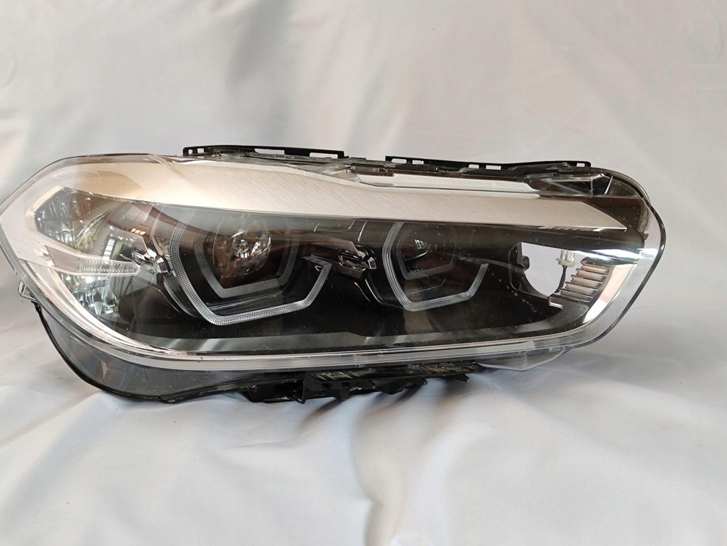 фото №1, Лампа правая передняя перед full led f39 9851982