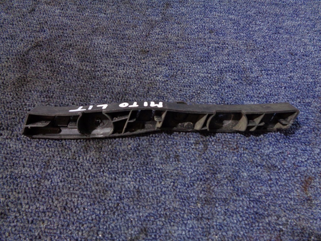 фото №1, Направляющая бампера alfa romeo mito 2008- левый задний