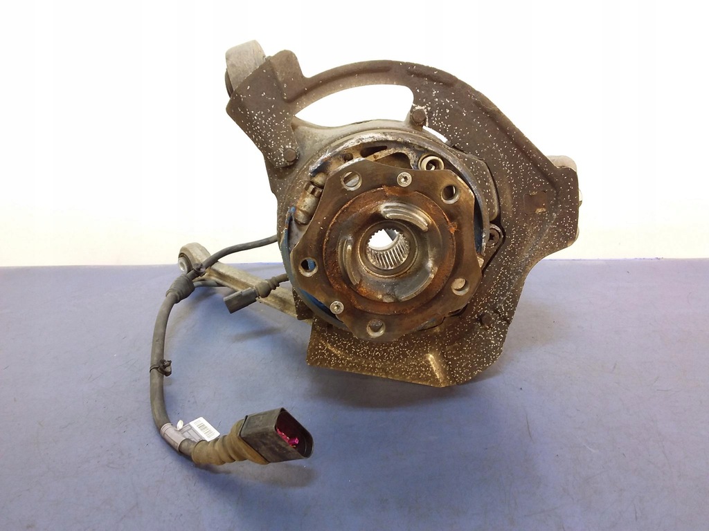 фото №2, Panamera 970 gts поворотный кулак ступица задняя левая