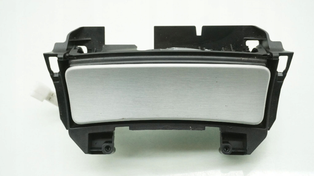 фото №1, Пепельница бардачок mercedes slk r172 a1726800152