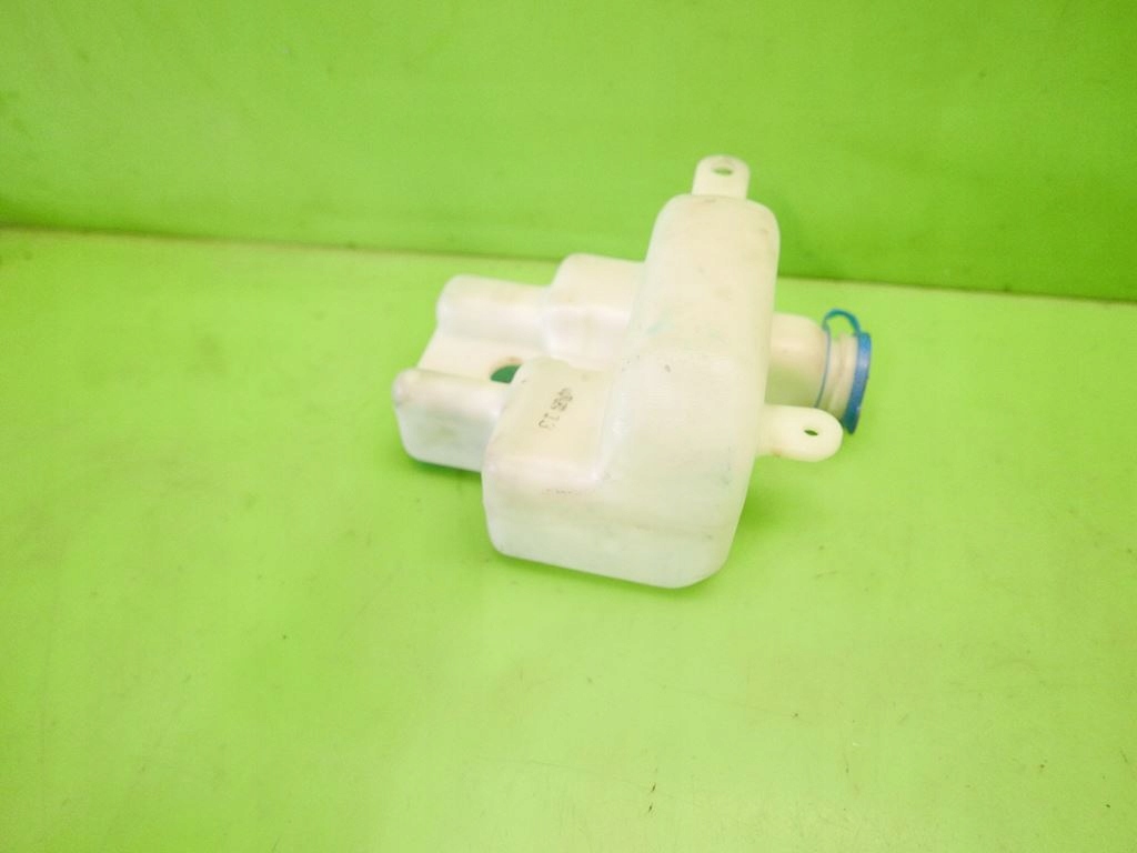 фото №9, Бачок омывателя задняя kia carnival i 99-01