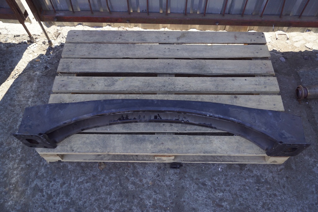 фото №9, Балка бампера задня vw touareg 7p 7p0807309