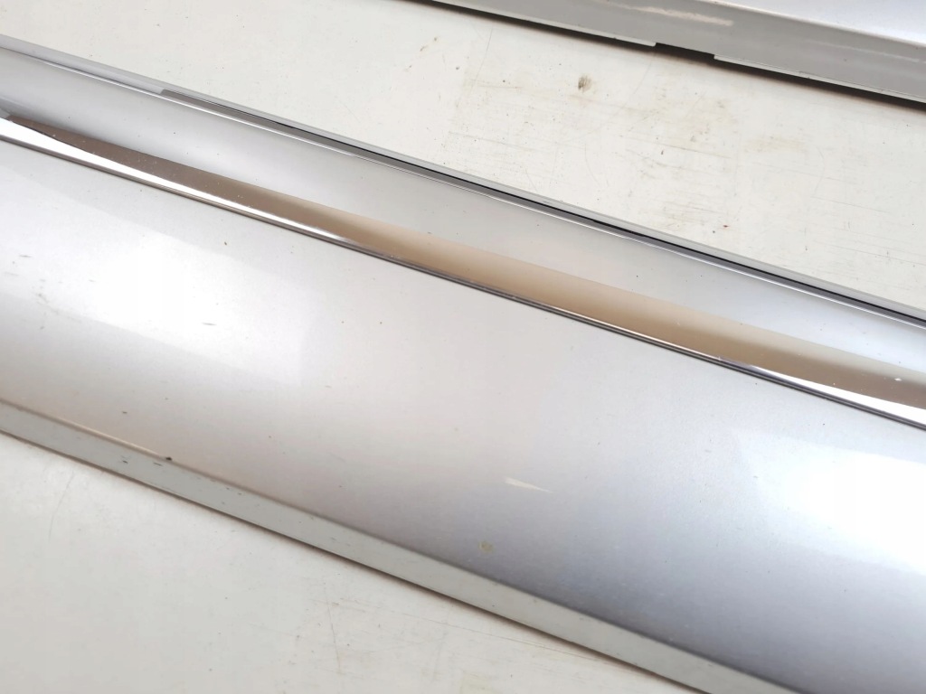 2017 volvo xc90 молдинг дверей передніх 31448428 в Україні