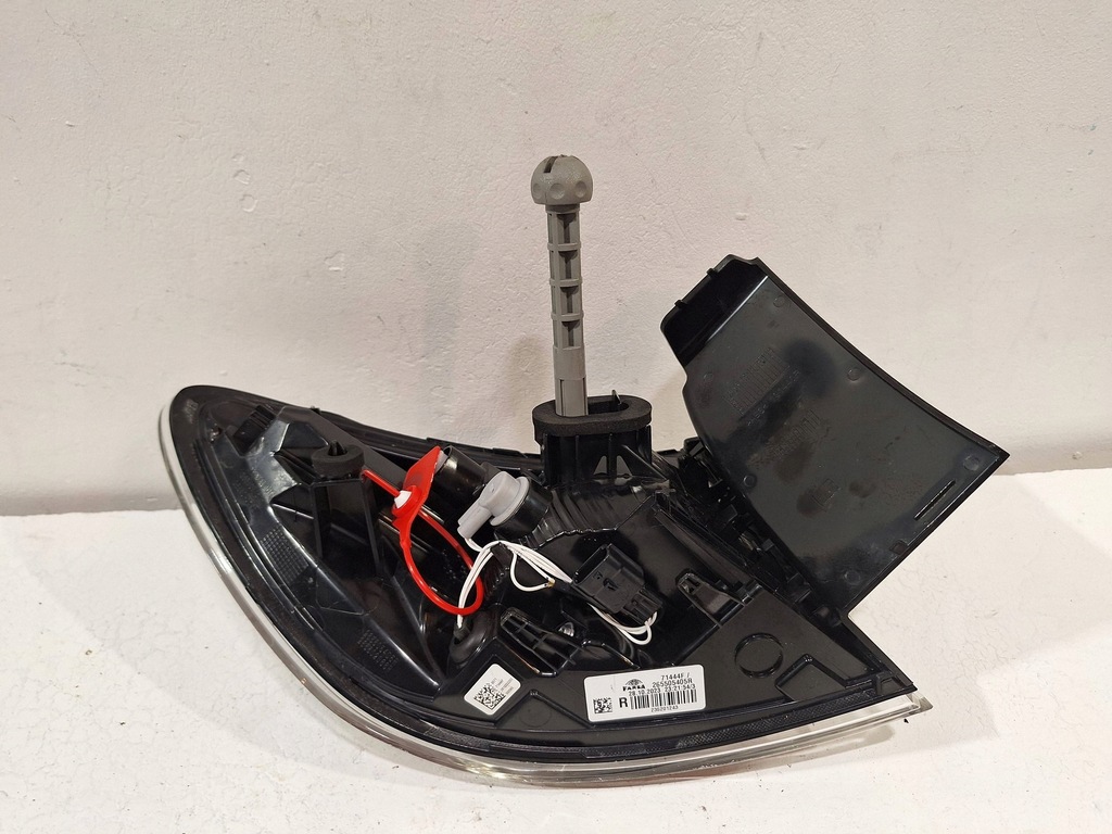 фото №6, Лампа задня права led 265505405r renault clio v lift 22-