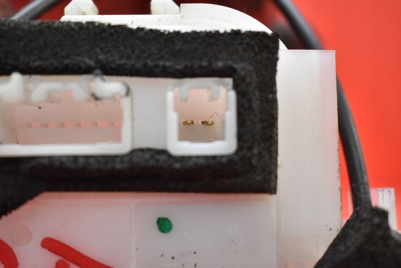 фото №7, Замок дверь правый задняя subaru legacy 5 v kombi 12r